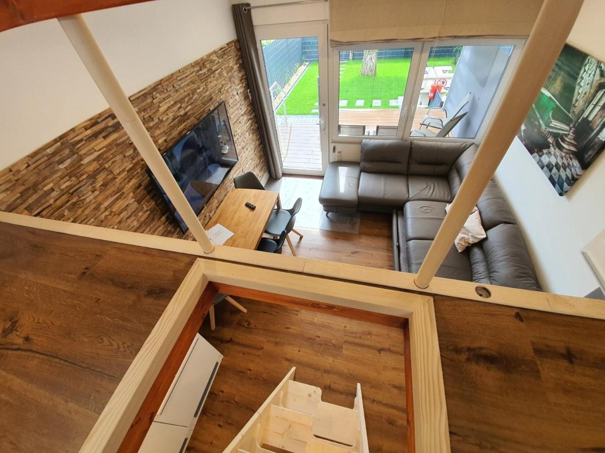 Ferienhaus Am See-2 Hungen Kültér fotó