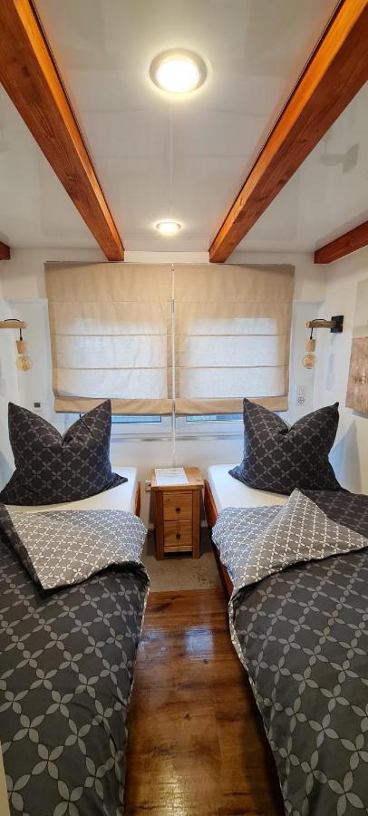 Ferienhaus Am See-2 Hungen Kültér fotó
