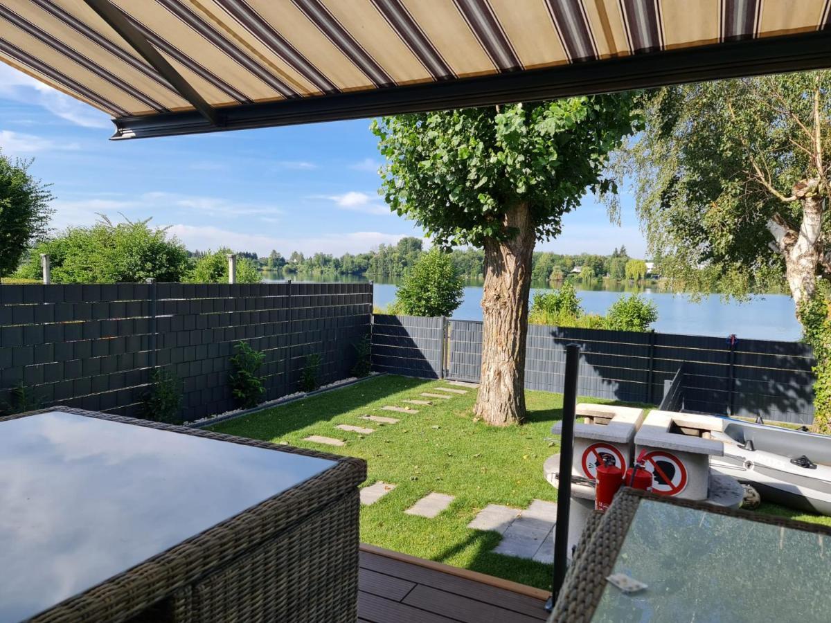 Ferienhaus Am See-2 Hungen Kültér fotó